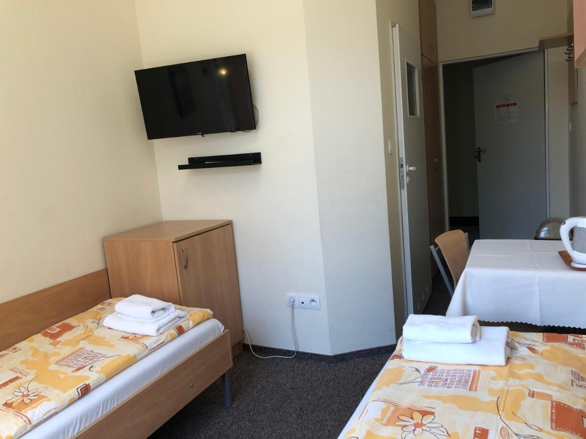 Small Twin Room